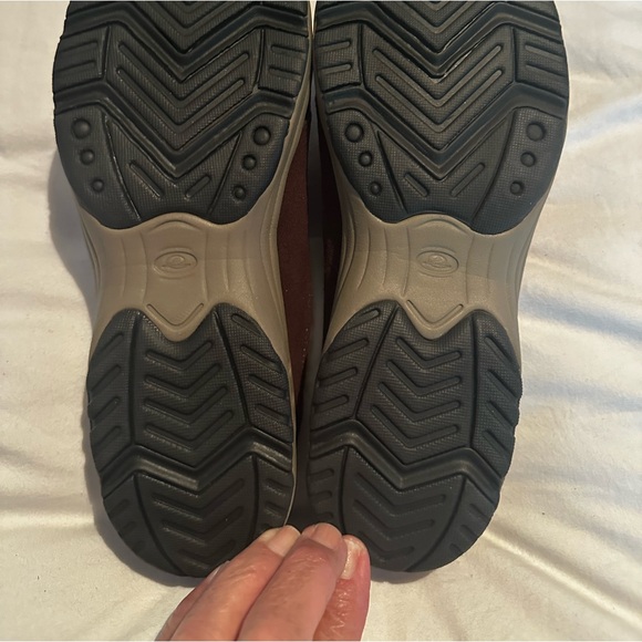 Easy Spirit Dark Brown Slip-On Shoes - Picture 8 of 8